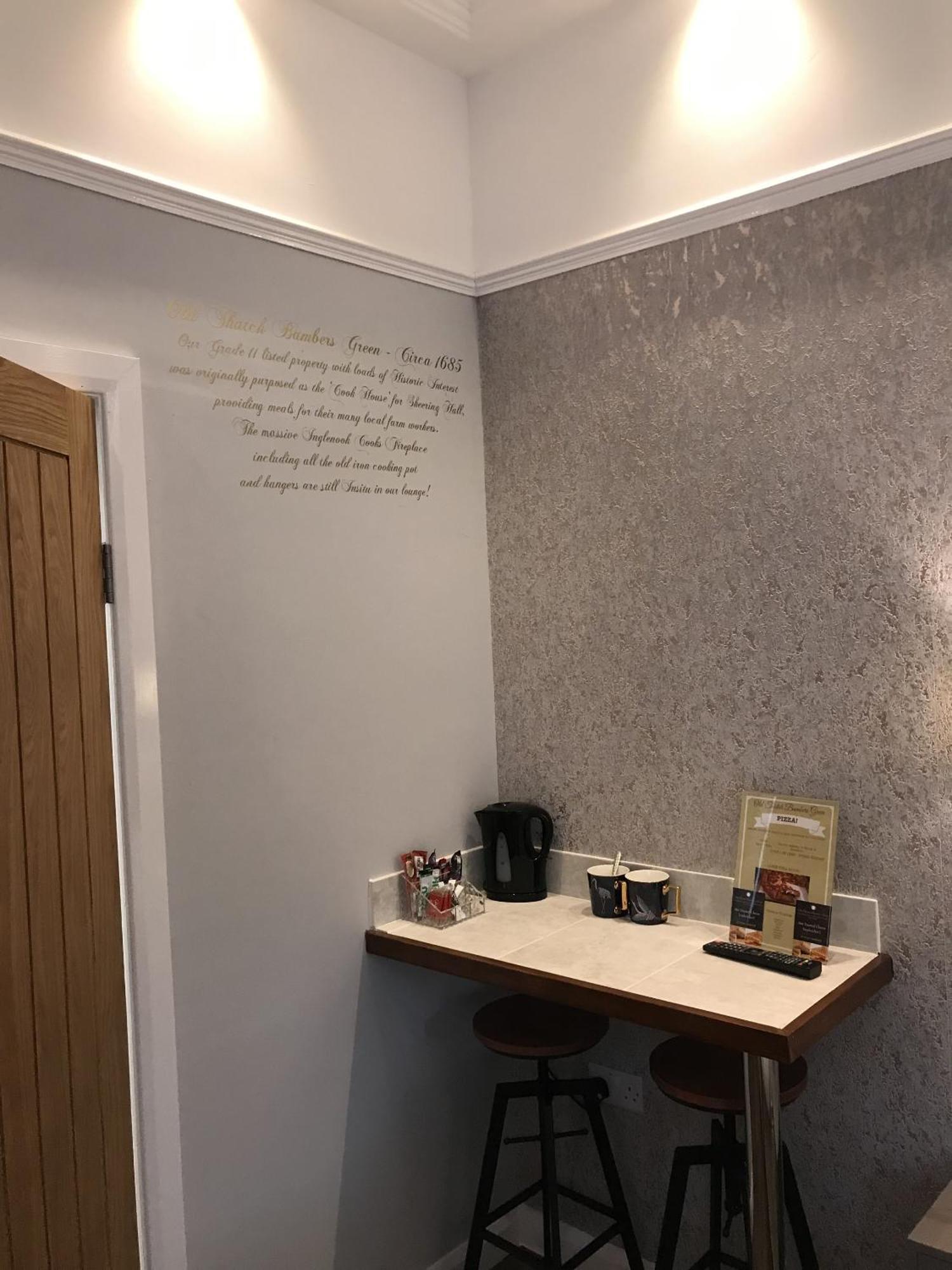 Old Thatch Bambers Green テイクリー 部屋 写真